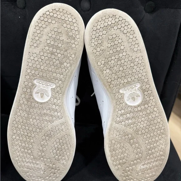 Adidas Stan Smith White and Navy Sneakers - Picture 3 of 3
